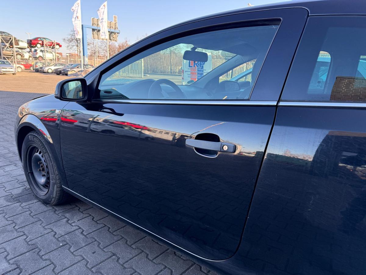 Opel Astra H GTC original T&uuml;r links Z20R Saphirschwarz Metallic Rohbau BJ09